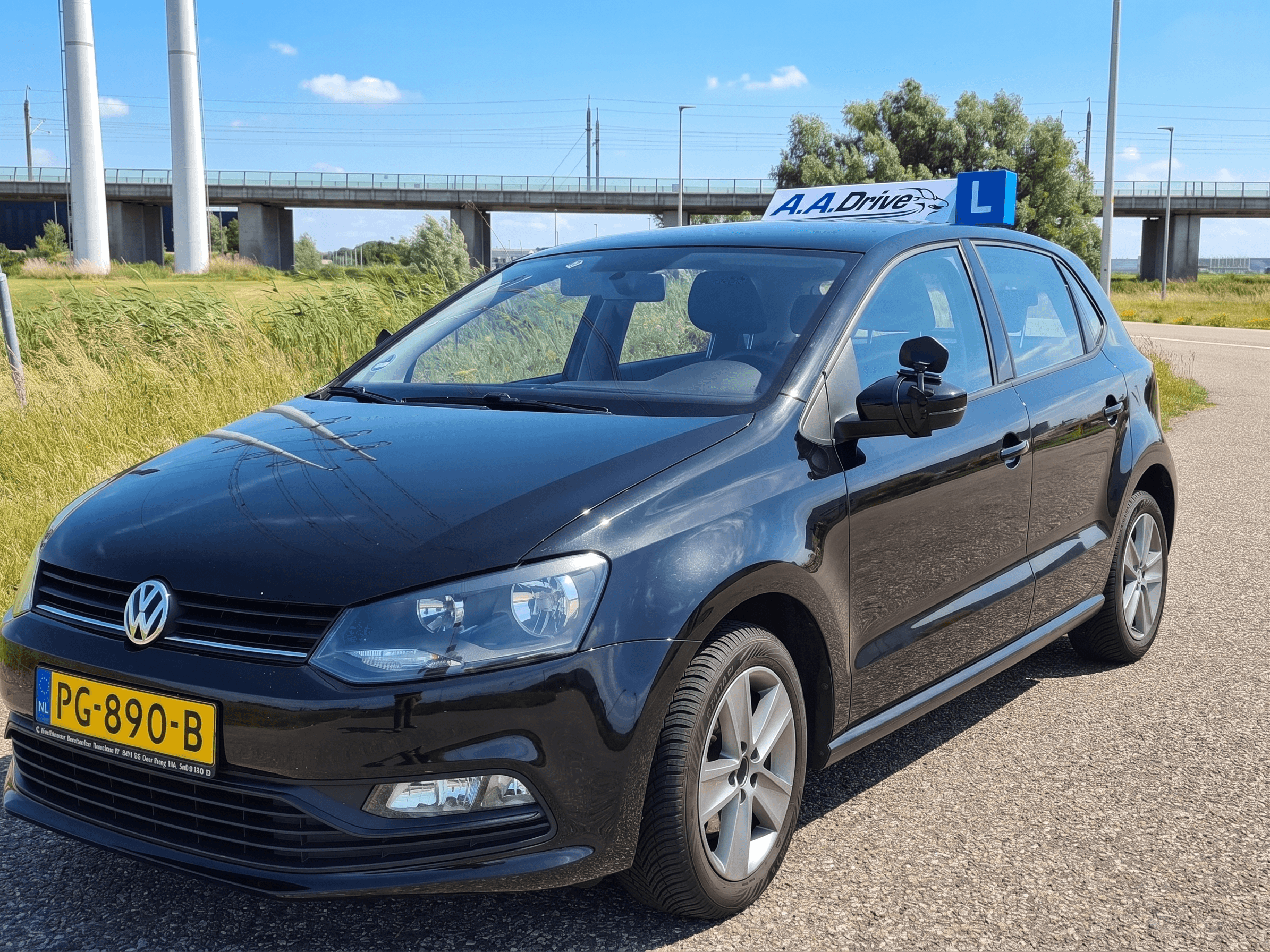 Volkswagen Polo lesauto van A.A.Drive